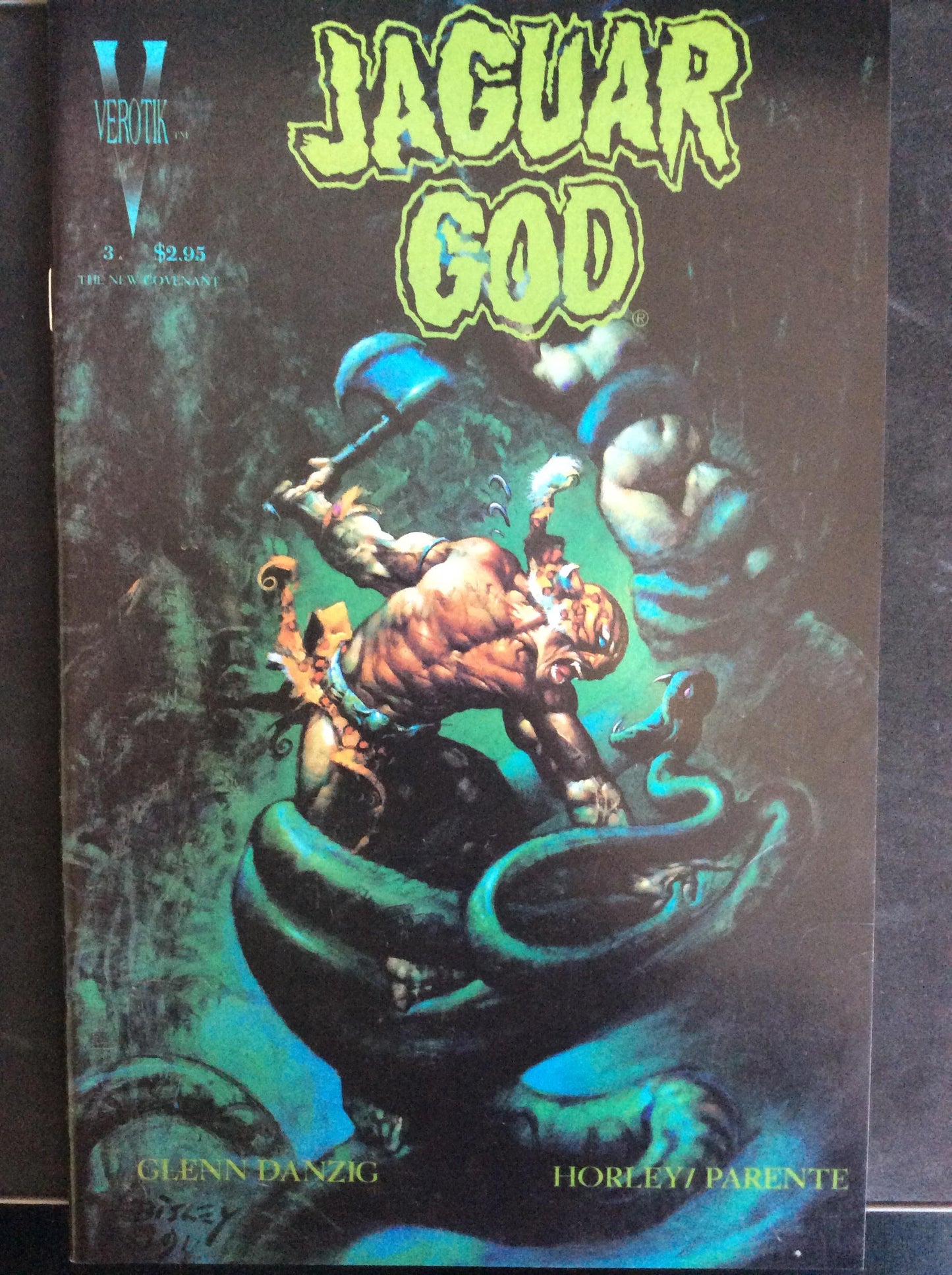 COMICS