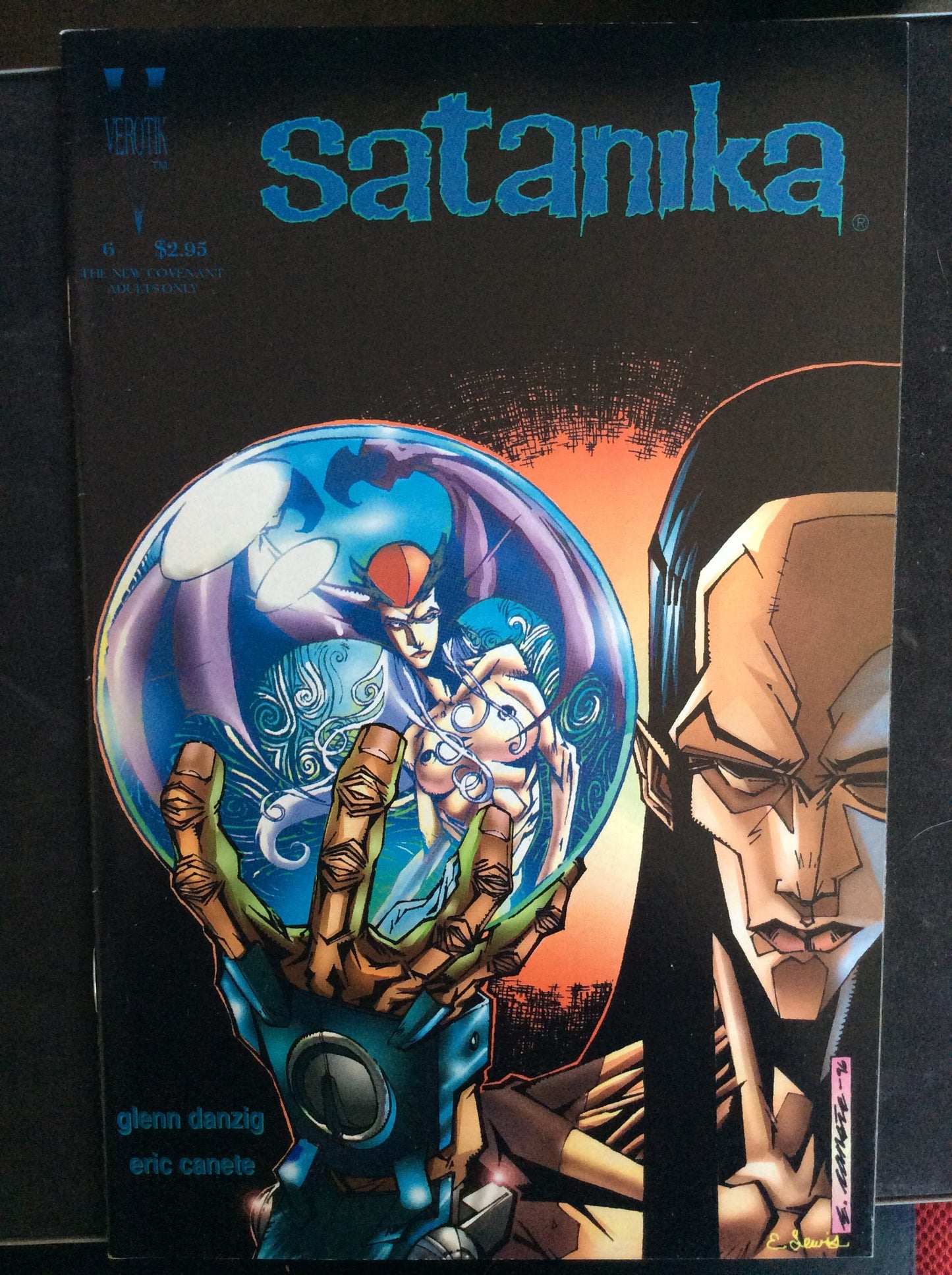 COMICS