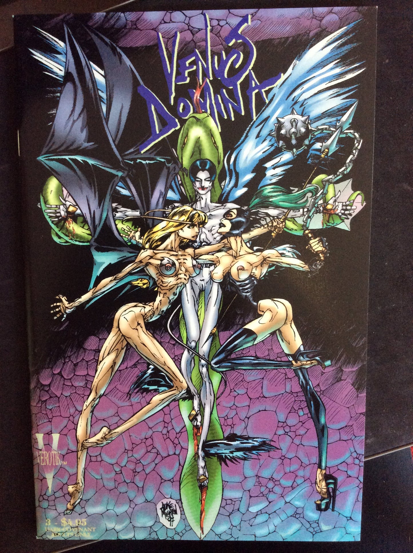 COMICS