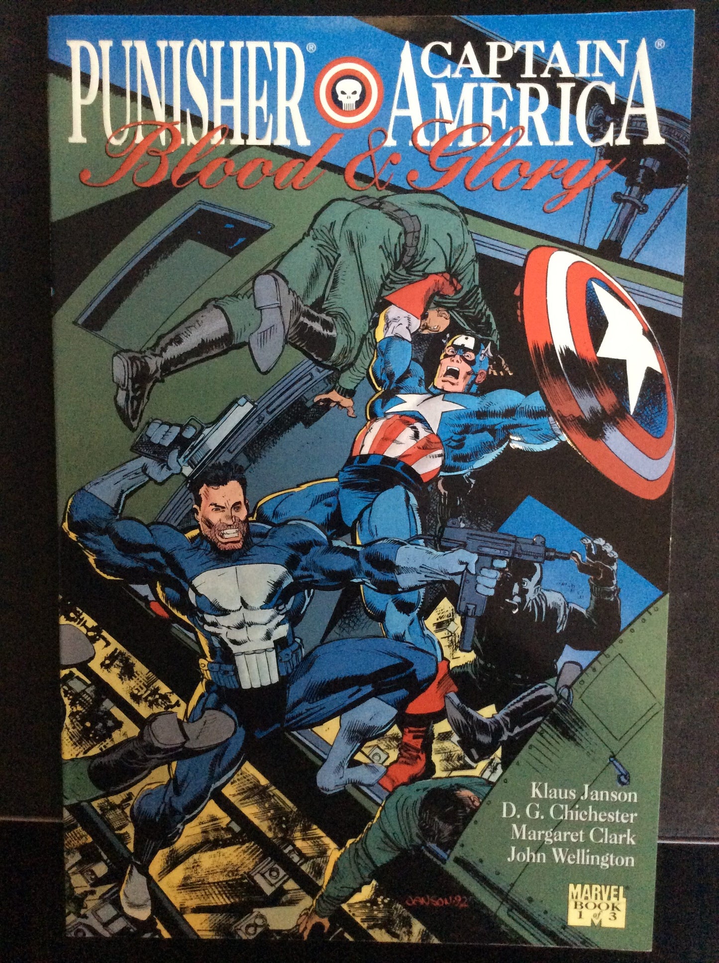COMICS