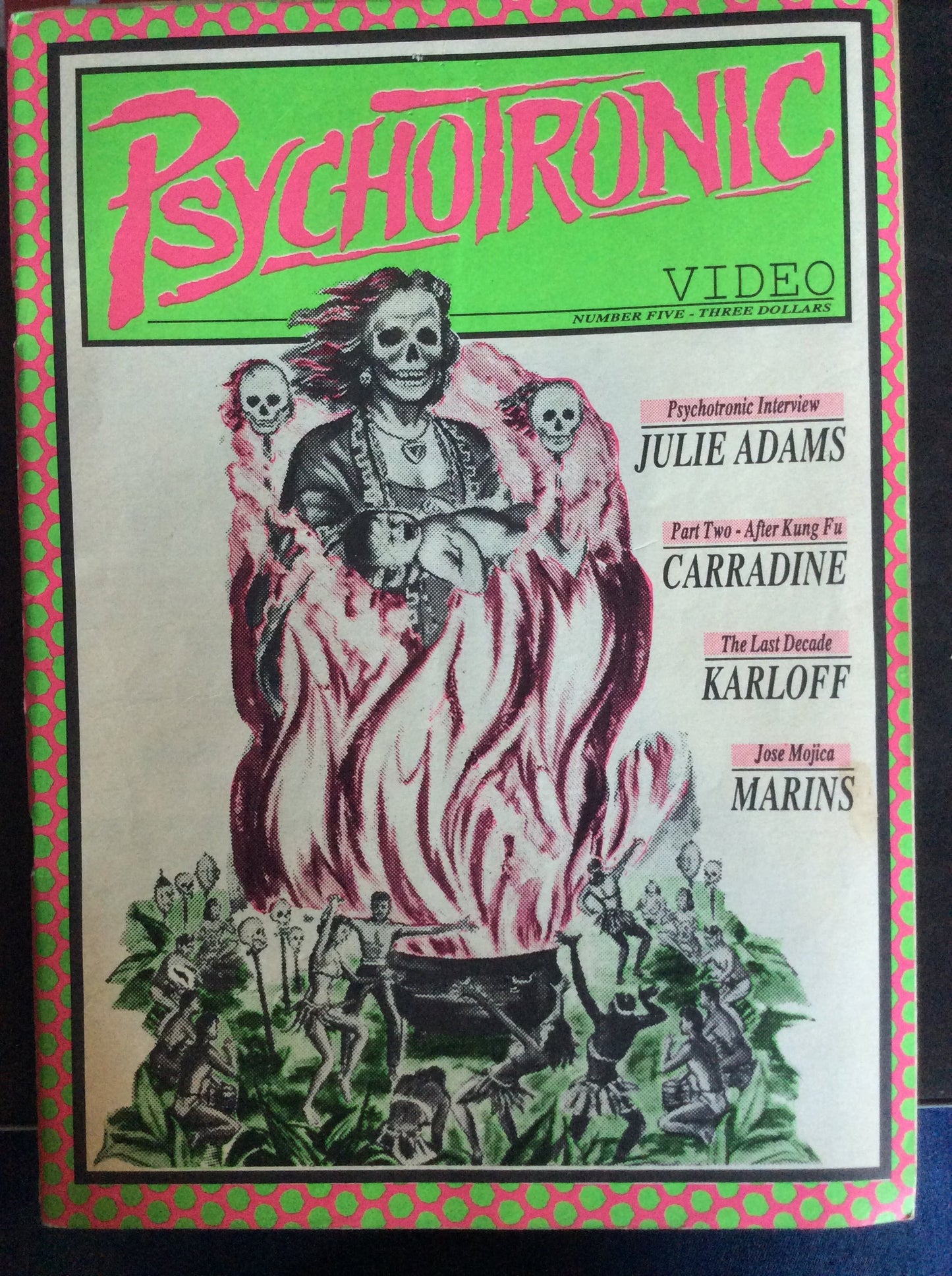 COMICS
