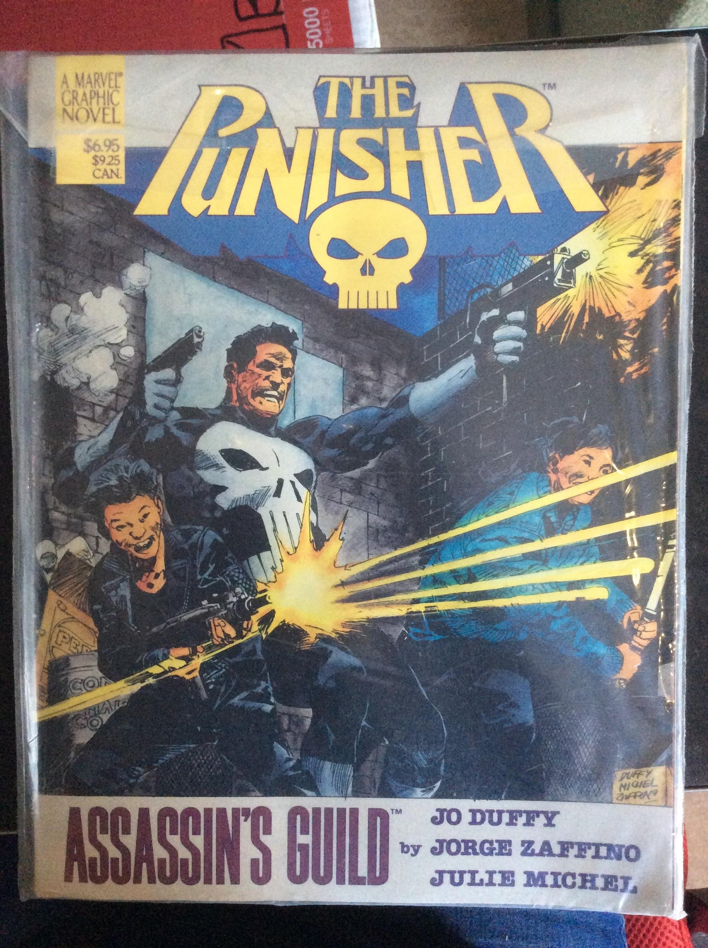 COMICS