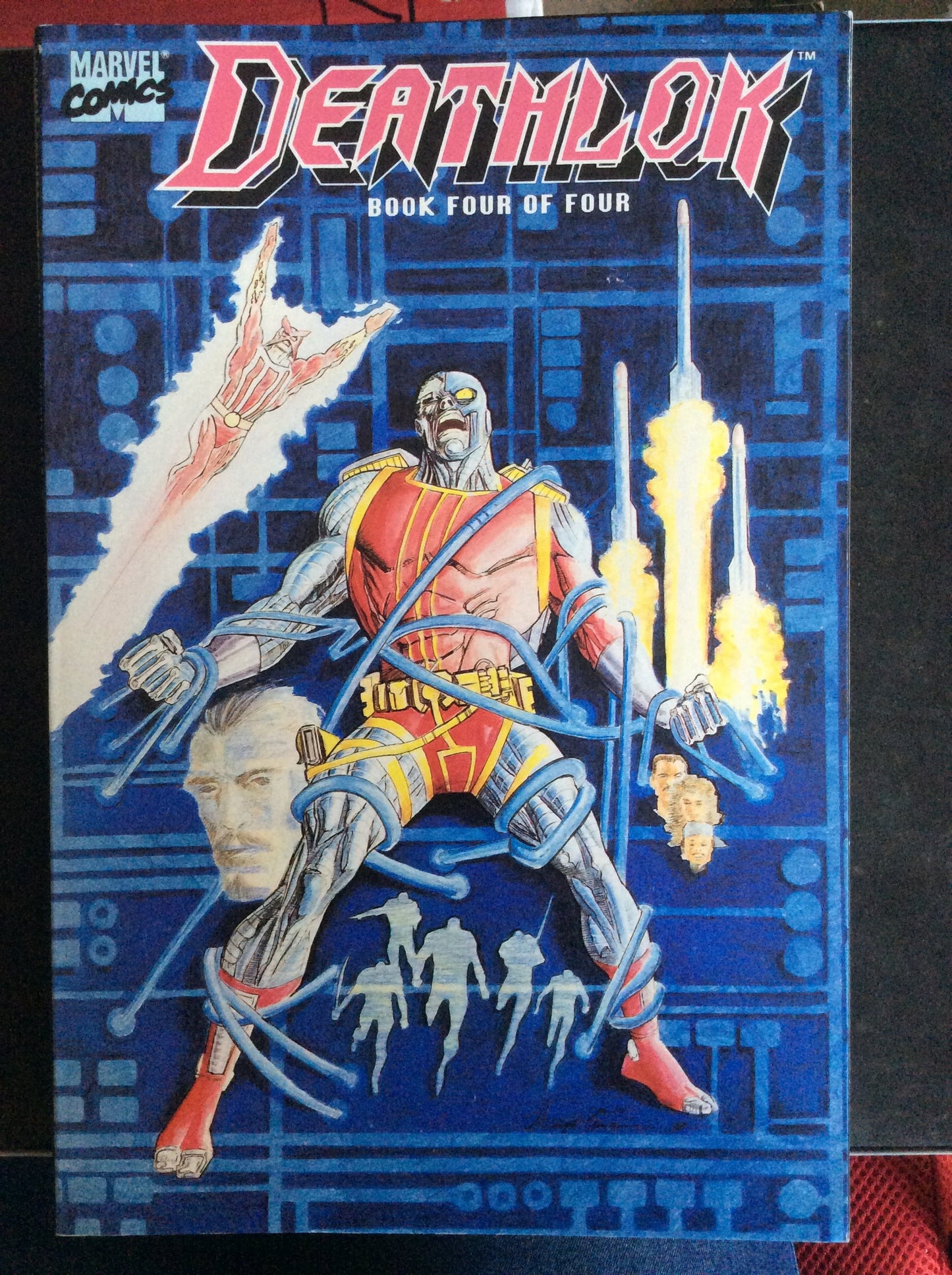 COMICS