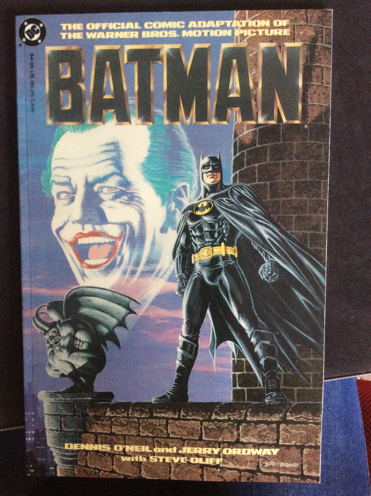 COMICS