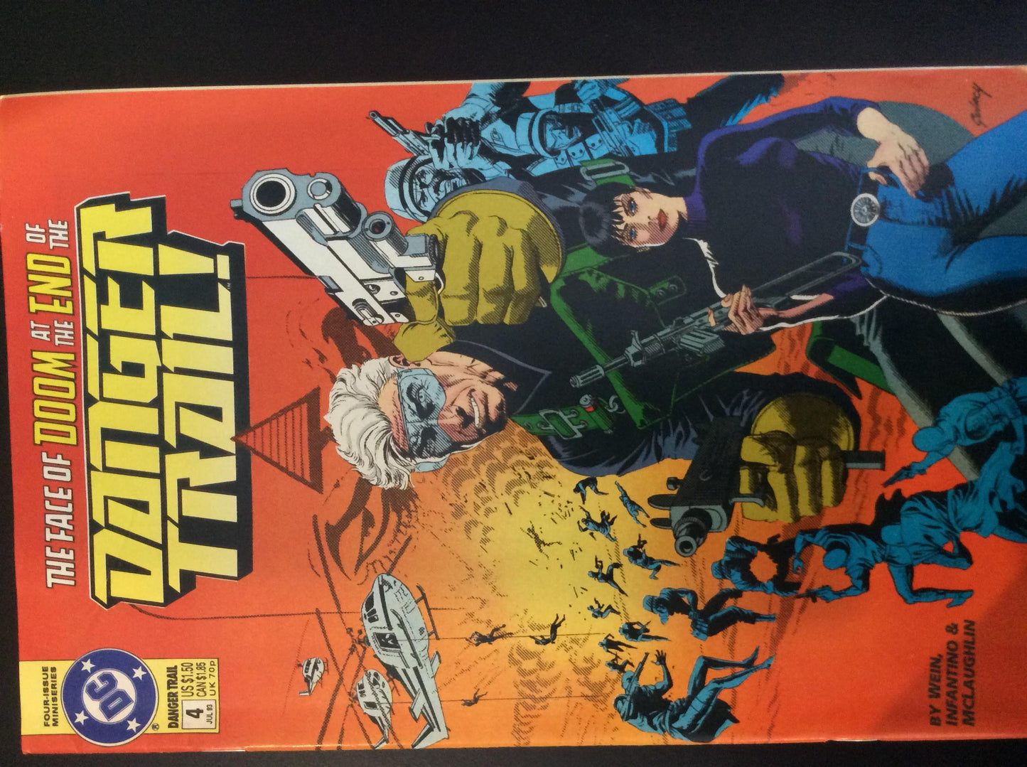 COMICS