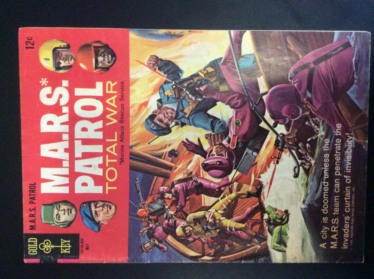 COMICS