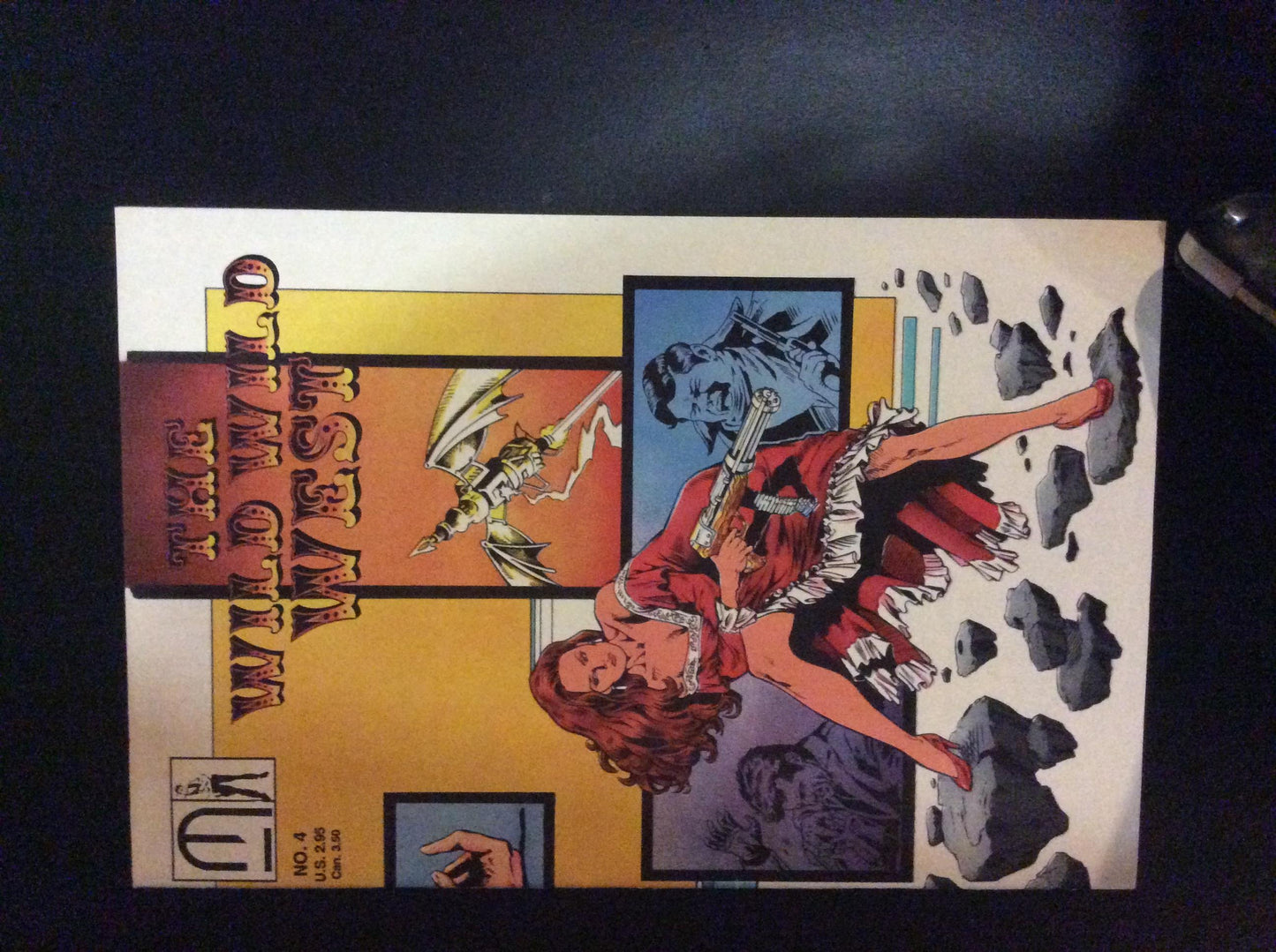 COMICS